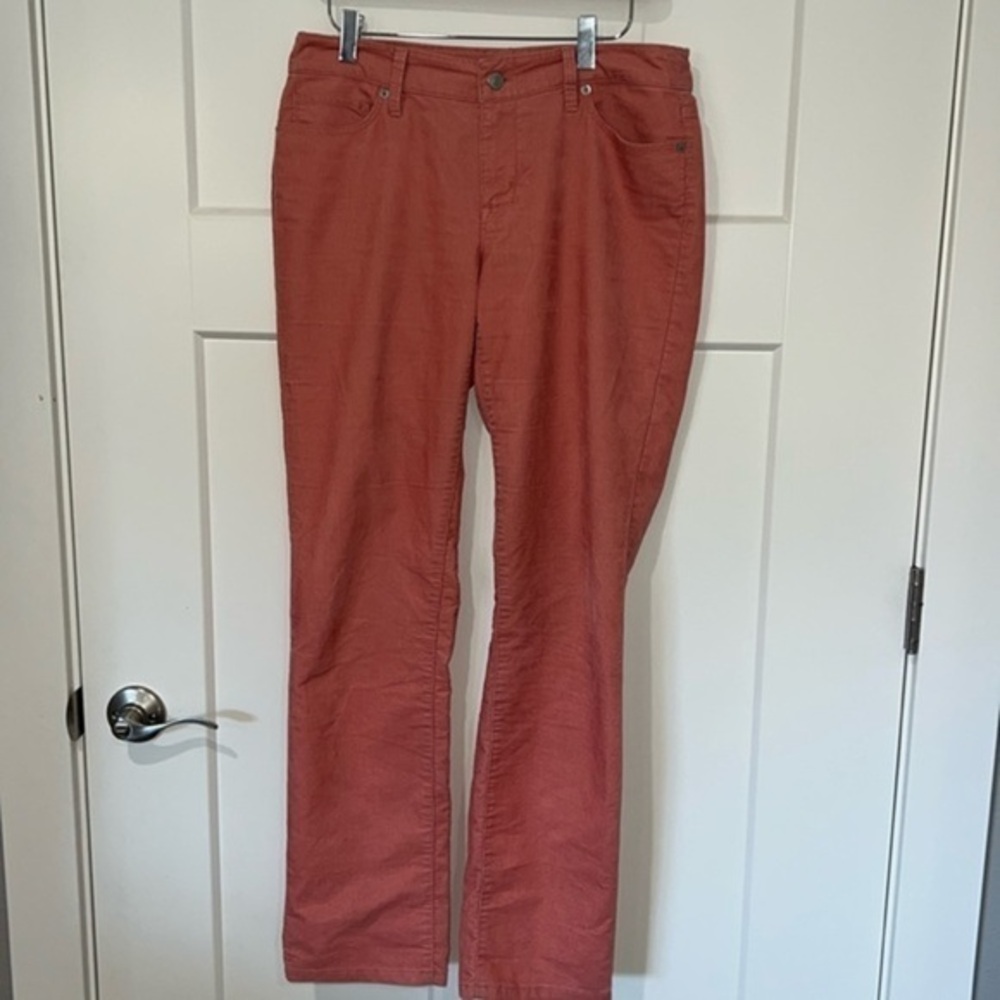 The Loft Ann Taylor Curvy Straight Corduroy Pants size 6